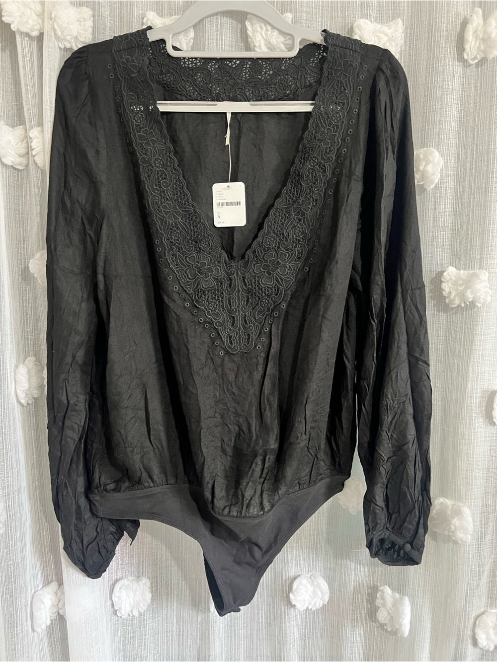 Free People Womens NWT Embroidered V Neck Jezebel Bodysuit Top